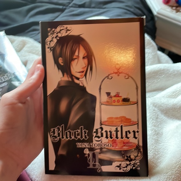 Black butler manga - Picture 3 of 4